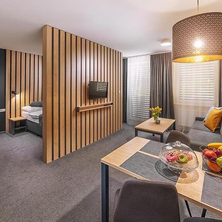 Timeout City Hotel Liptovský Mikuláš Eksteriør bilde